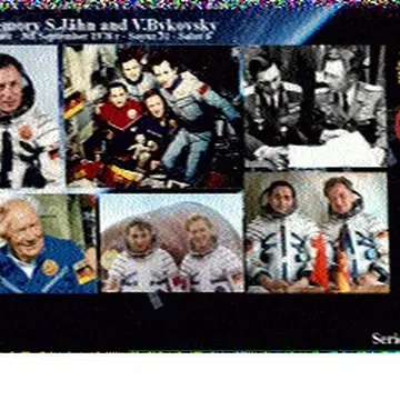 Images received at 0512 UTC from the @Space_Station #hamradio #sstv #iss