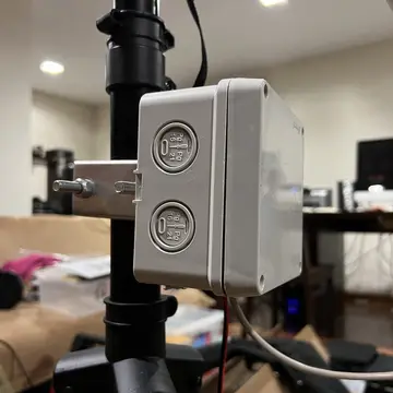 (2) of my #satran portable rotator setup. Contoller case attached to the tripod, power cable and ethernet cable inserted …