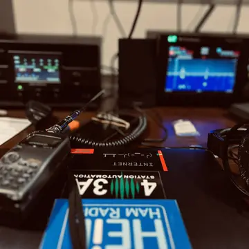 Another day in the life of a ham #hamradio