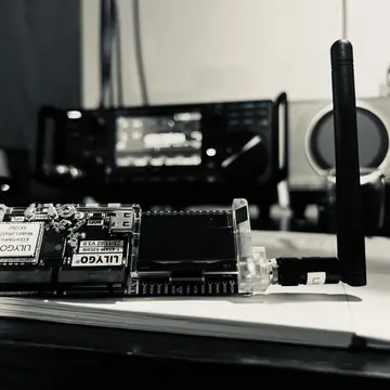 It’s a Bird… It’s Plane… It’s a LoRa device! #lora #meshtastic