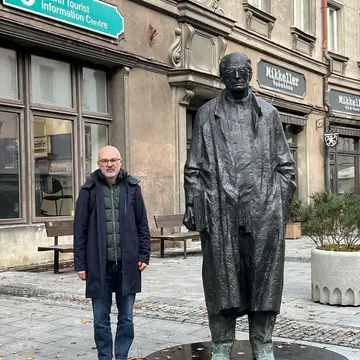 From left to right: GridRookie, GridMaster 😀