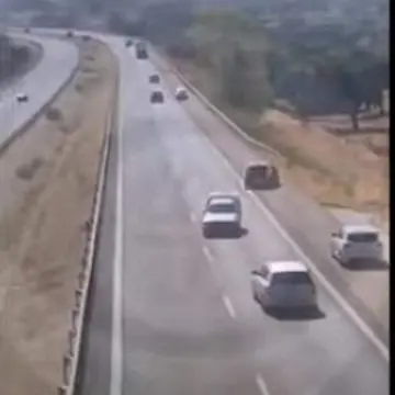As long as there is FT8, there will always be wrong-way drivers #hamradio